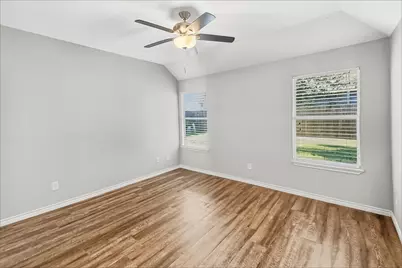 13319 Ambrosa Drive, Houston, TX 77044 - Photo 6