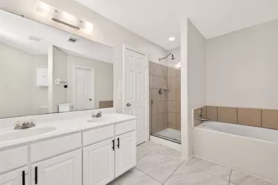 9909 Kingfisher Drive, Conroe, TX 77385 - Photo 16