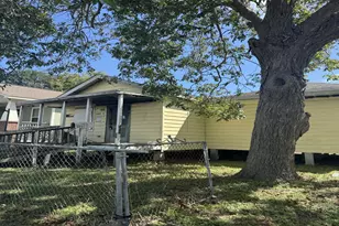 5407 Avenue O, Galveston, TX 77551 - Photo 1