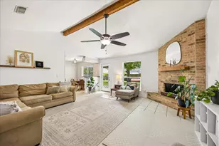 807 W Galveston St, League City, TX 77573 - Photo 1