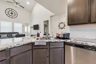 6215 Prince Pl Dr, Rosenberg, TX 77471 - Photo 16