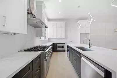 1110 Peden Street #B, Houston, TX 77006 - Photo 18