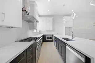 1110 Peden St, Houston, TX 77006 - Photo 18