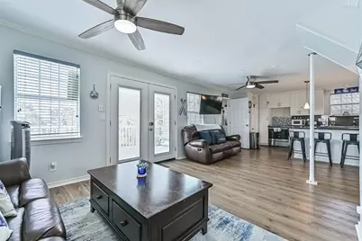 3917 3rd Street, Galveston, TX 77554 - Photo 16