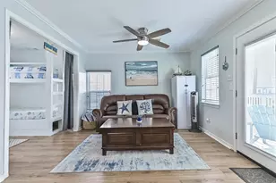 3917 3rd St, Galveston, TX 77554 - Photo 14