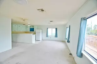 1112 7th St, San Leon, TX 77539 - Photo 6