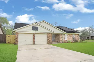 4102 Townes Forest Rd, Friendswood, TX 77546 - Photo 48