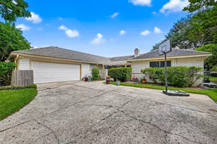 3415 W Creek Club Dr, Missouri City, TX 77459 - Photo 4