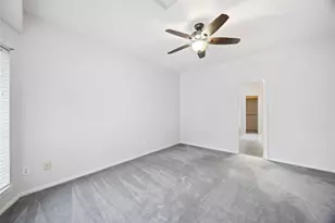 15 Finetta Ln, Alvin, TX 77511 - Photo 18