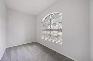 15 Finetta Ln, Alvin, TX 77511 - Photo 22