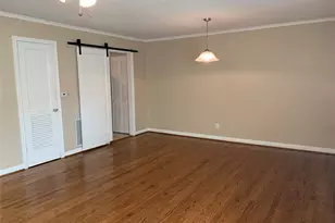307 Avondale St, Houston, TX 77006 - Photo 6