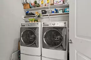 1026 W 24th St, Houston, TX 77008 - Photo 26