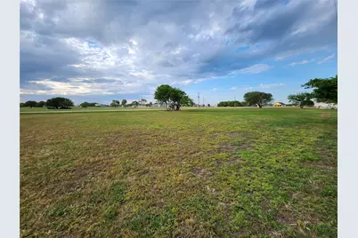 351 Mollnar Drive, Palacios, TX 77465 - Photo 16