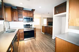 1806 Cedarwood Ct, Sugar Land, TX 77498 - Photo 24