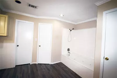 1806 Cedarwood Court, Sugar Land, TX 77498 - Photo 36