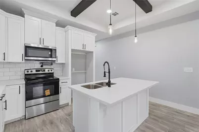 18434 Fannin Road, Willis, TX 77378 - Photo 8