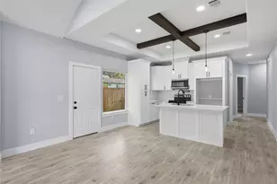 18434 Fannin Rd, Willis, TX 77378 - Photo 12
