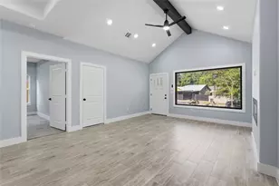 18434 Fannin Rd, Willis, TX 77378 - Photo 10