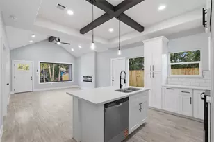 18434 Fannin Rd, Willis, TX 77378 - Photo 14