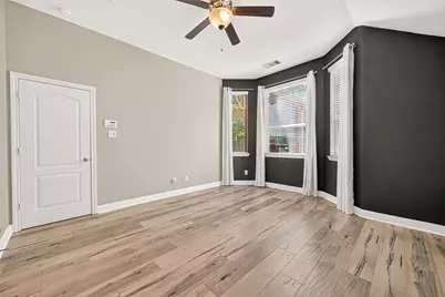 19 Dawson Woods Court, The Woodlands, TX 77354 - Photo 24