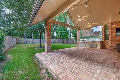 19 Dawson Woods Court, The Woodlands, TX 77354 - Photo 40