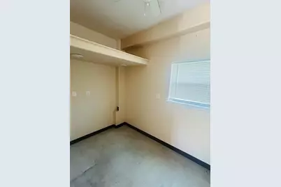 1025 14th Street, Dickinson, TX 77539 - Photo 10