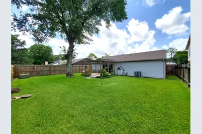 426 Redway Lane, Houston, TX 77598 - Photo 14