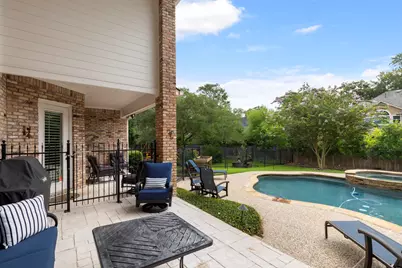 2 Snow Pond Place, The Woodlands, TX 77382 - Photo 38