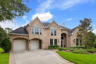 2 Snow Pond Pl, The Woodlands, TX 77382 - Photo 2