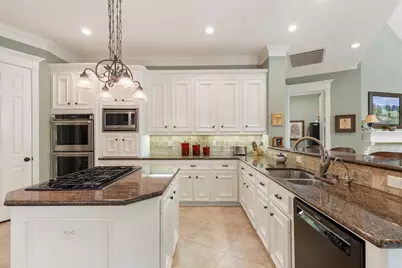 2 Snow Pond Place, The Woodlands, TX 77382 - Photo 18