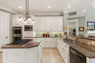 2 Snow Pond Pl, The Woodlands, TX 77382 - Photo 18