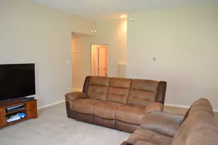 121 Golfview Dr, Conroe, TX 77356 - Photo 10