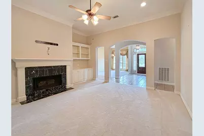 606 Walnut Street, Lake Jackson, TX 77566 - Photo 12