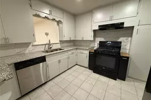 2310 Pecos St, La Marque, TX 77568 - Photo 8