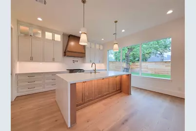 1922 Norcrest Dr Drive, Houston, TX 77055 - Photo 16