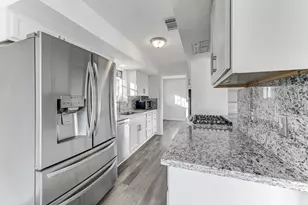 8446 Cabot St, Houston, TX 77078 - Photo 18