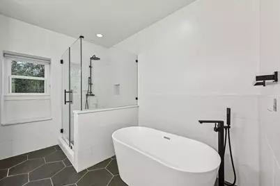 1537 Alexander Street, Houston, TX 77008 - Photo 22