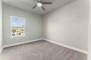 8157 Crestview Dr, Houston, TX 77028 - Photo 22