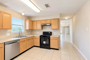 7015 Biton Dr, Houston, TX 77083 - Photo 6
