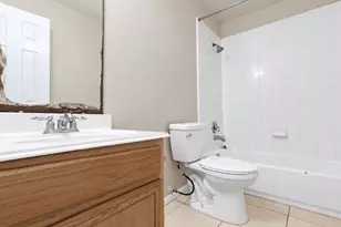 7015 Biton Dr, Houston, TX 77083 - Photo 18
