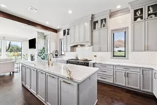 5202 Bourrone, Bryan, TX 77802 - Photo 8