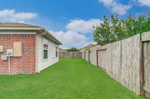 2015 Upland Plover Ct, Rosenberg, TX 77471 - Photo 38
