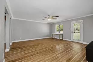 5685 Theresa St, Beaumont, TX 77705 - Photo 4