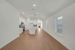 21414 Jacaranda Blossom Wy, Tomball, TX 77377 - Photo 4