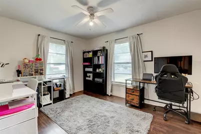 708 Gresham Street, Baytown, TX 77520 - Photo 22