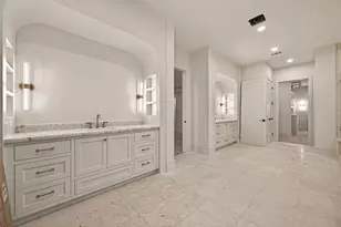 316 W 30th St, Houston, TX 77018 - Photo 26