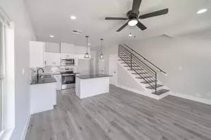 6918 Tommye St, Houston, TX 77028 - Photo 4
