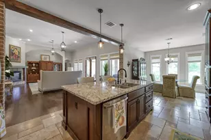 14 Melrose Dr, Montgomery, TX 77356 - Photo 22