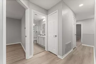 105 Eagle Rock Cir, The Woodlands, TX 77381 - Photo 30