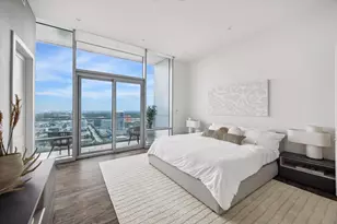 2727 Kirby Dr, Houston, TX 77098 - Photo 12